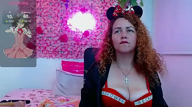 Snapshot of BLONDE_SEXYHOT chatting on 02/26/25, 10:26 BLONDE SEXYHOT online show from 02/26/25, 10:26