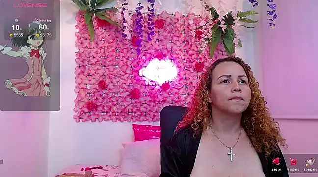 Snapshot of BLONDE_SEXYHOT chatting on 02/27/25, 11:26 BLONDE SEXYHOT online show from 02/27/25, 11:26