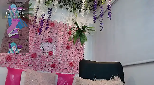 Snapshot of BLONDE_SEXYHOT chatting on 03/04/25, 02:06 BLONDE SEXYHOT online show from 03/04/25, 02:06