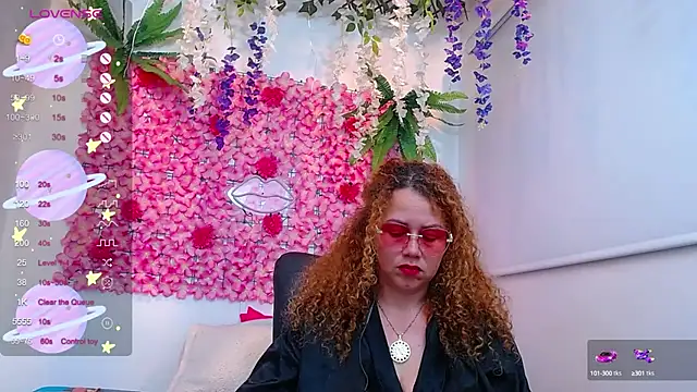 Snapshot of BLONDE_SEXYHOT chatting on 03/22/25, 08:51 BLONDE SEXYHOT online show from 03/22/25, 08:51