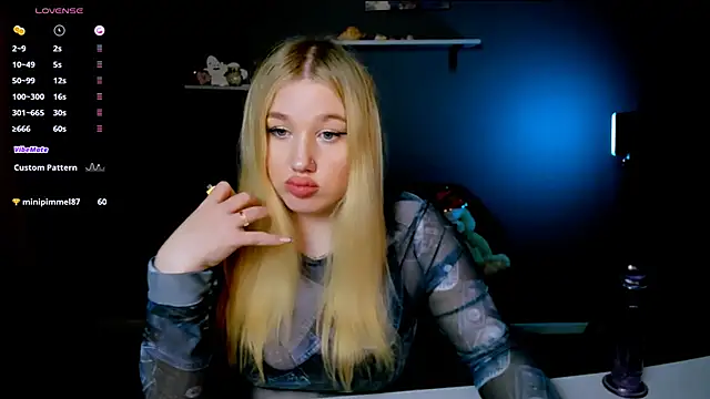 Snapshot of juli_kisss chatting on 01/16/25, 01:58 juli kisss online show from 01/16/25, 01:58