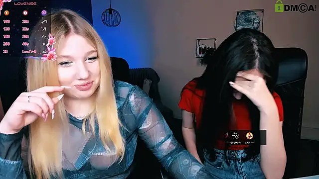 Snapshot of juli_kisss chatting on 03/12/25, 07:38 juli kisss online show from 03/12/25, 07:38
