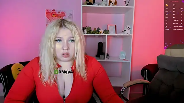Snapshot of juli_kisss chatting on 09/18/25, 07:38 juli kisss online show from 09/18/25, 07:38