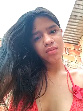 Snapshot of Little_Pau_Dirty chatting on 11/08/25, 12:38 Little Pau Dirty online show from 11/08/25, 12:38