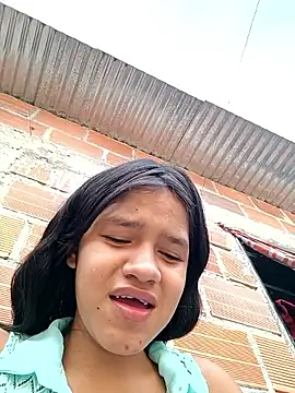 Snapshot of Little_Pau_Dirty chatting on 11/12/25, 01:44 Little Pau Dirty online show from 11/12/25, 01:44