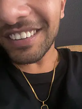 Snapshot of hard_macoor12 chatting on 03/11/25, 03:56 hard macoor12 online show from 03/11/25, 03:56