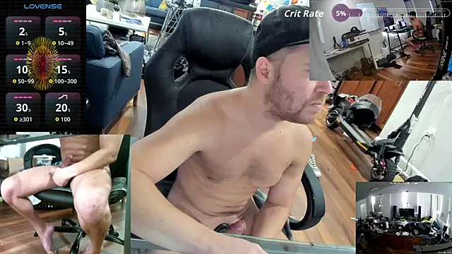 Snapshot of aaron_s_x chatting on 10/26/25, 07:42 aaron s x online show from 10/26/25, 07:42