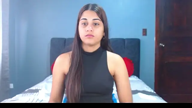 MiaOrtizCam online show from 02/11/25, 03:29