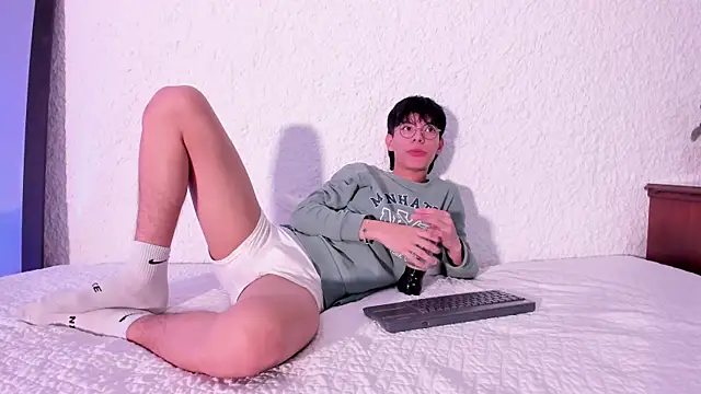 alexandersawyer online show from 12/27/24, 08:07