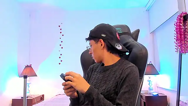 alexandersawyer online show from 02/28/25, 12:31