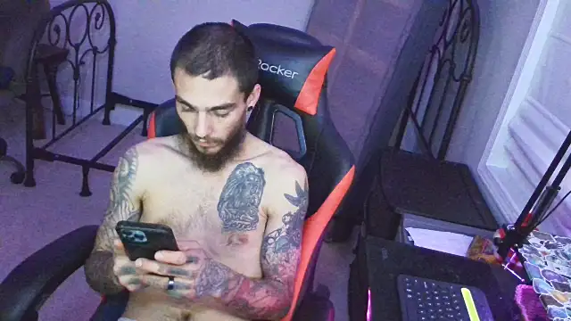 XMeF10 online show from 02/14/25, 01:34