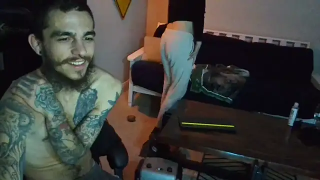 XMeF10 online show from 02/23/25, 07:33