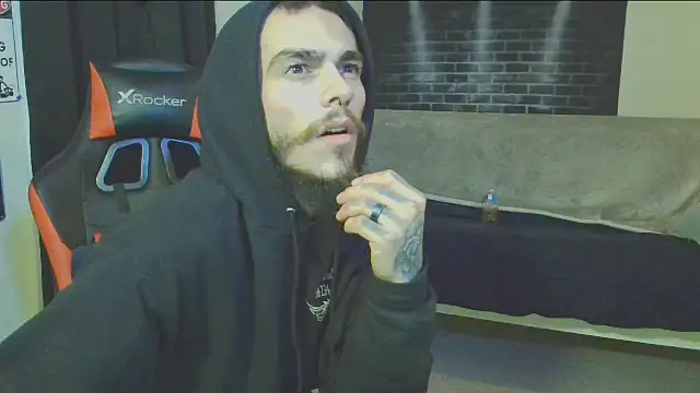 XMeF10 online show from 03/03/25, 12:04