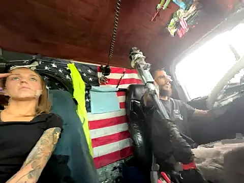 XMeF10 online show from 09/09/25, 03:22