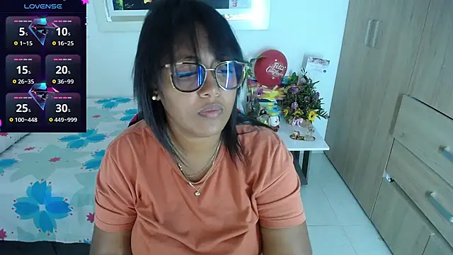 Snapshot of miajoseph_ chatting on 02/17/25, 07:53 miajoseph online show from 02/17/25, 07:53