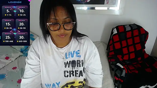 Snapshot of miajoseph_ chatting on 03/01/25, 05:09 miajoseph online show from 03/01/25, 05:09