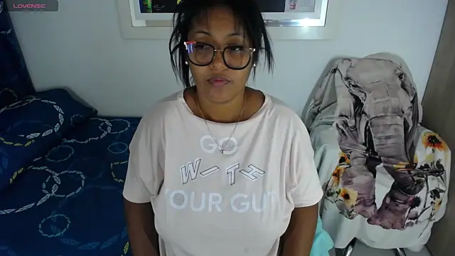 Snapshot of miajoseph_ chatting on 03/19/25, 04:36 miajoseph online show from 03/19/25, 04:36