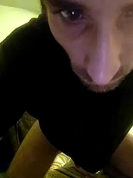 Snapshot of Davlupweed93 chatting on 11/26/25, 02:12 Davlupweed93 online show from 11/26/25, 02:12