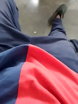 Snapshot of Cute_boleh chatting on 03/22/25, 08:37 Cute boleh online show from 03/22/25, 08:37