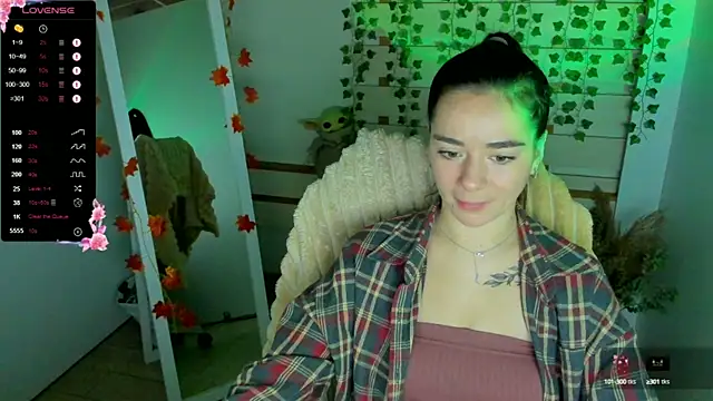 Bella XO online show from 10/13/25, 07:08