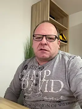 coupleLatinaLovers online show from 12/10/24, 08:51