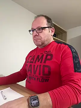 coupleLatinaLovers online show from 12/13/24, 08:41