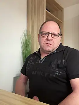 coupleLatinaLovers online show from 12/20/24, 12:38