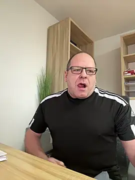 coupleLatinaLovers online show from 01/09/25, 10:41