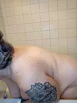 GraceHenderson online show from 01/13/25, 09:52