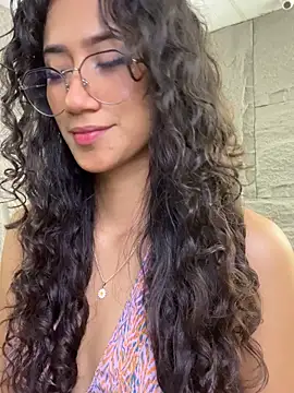 KaitlynLoveCam online show from 09/25/25, 10:46