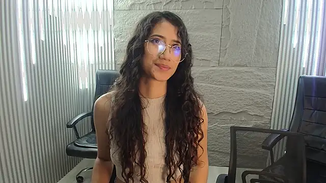 KaitlynLoveCam online show from 10/02/25, 10:50