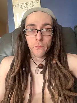 Snapshot of thiccplamp chatting on 01/08/25, 04:00 thiccplamp online show from 01/08/25, 04:00