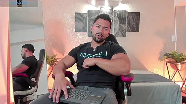 Regan   online show from 12/05/24, 04:53