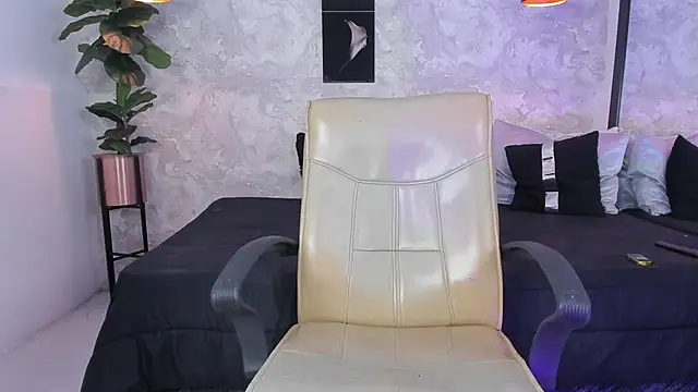 Regan   online show from 02/23/25, 01:35