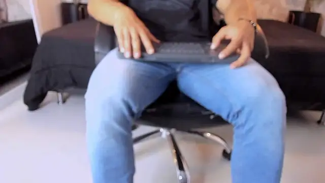 Regan   online show from 09/27/25, 07:30