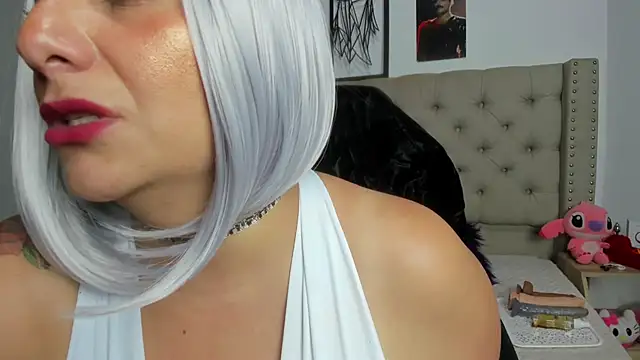 AngeleRoux online show from 01/31/25, 02:26