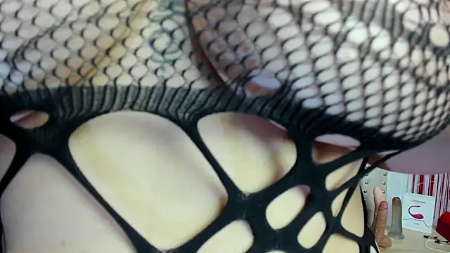 AngeleRoux online show from 03/20/25, 04:07