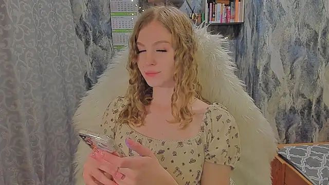 JuxxxsyBunx online show from 11/04/25, 04:50