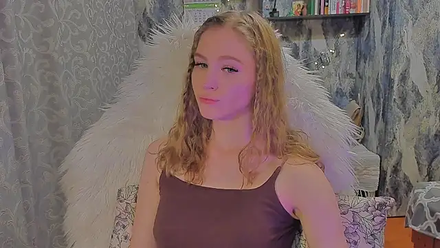 JuxxxsyBunx online show from 11/10/25, 04:17