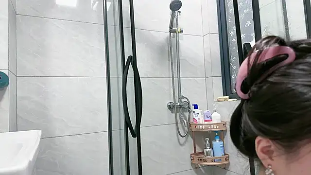 Fairy-HF online show from 03/10/25, 09:43