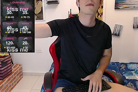 Snapshot of Angelo-cianuro- chatting on 10/01/25, 10:49 Angelo-cianuro- online show from 10/01/25, 10:49