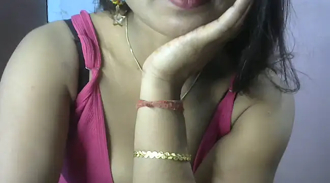 Snapshot of Hot_indiangirl chatting on 01/06/25, 10:15 Hot indiangirl online show from 01/06/25, 10:15
