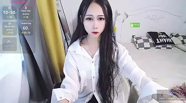 Snapshot of CN-Doudou chatting on 01/09/25, 05:44 CN-Doudou online show from 01/09/25, 05:44