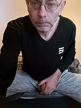 BesterJunge45 online show from 02/20/25, 07:01