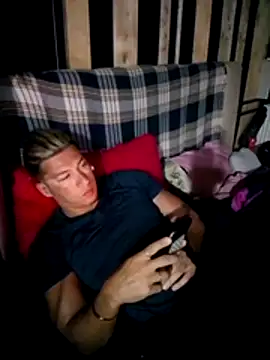 Lovely milk online show from 11/05/25, 09:26