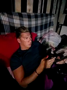 Lovely milk online show from 11/06/25, 08:43