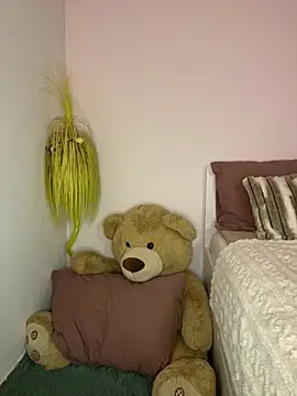 tayakayan online show from 03/23/25, 03:43