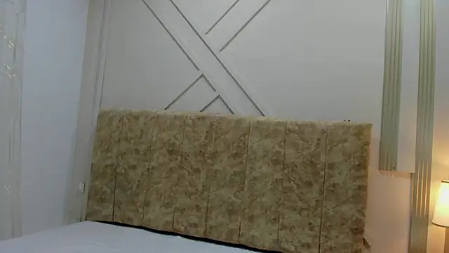 Snapshot of ashley__foxx_ chatting on 10/03/25, 02:14 ashley foxx online show from 10/03/25, 02:14
