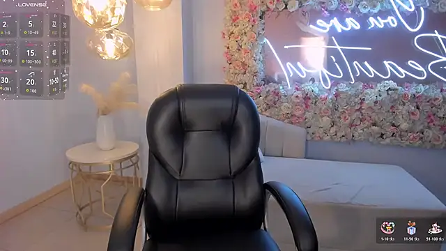 GabriellaLee online show from 11/23/25, 02:44