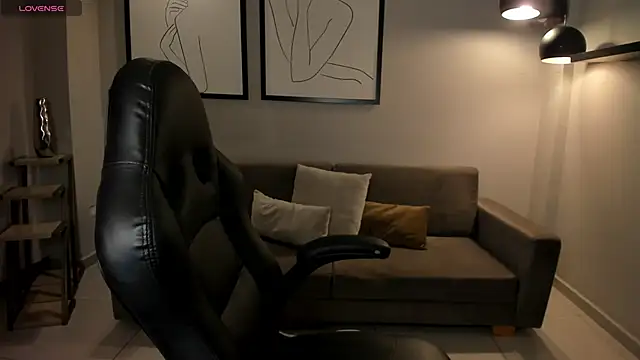 StacyWoods online show from 12/29/24, 11:29